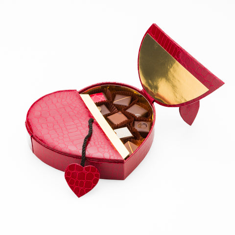 20pc Heart Shaped Gift Box